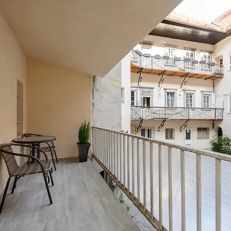 Apartmán Vega 1 *